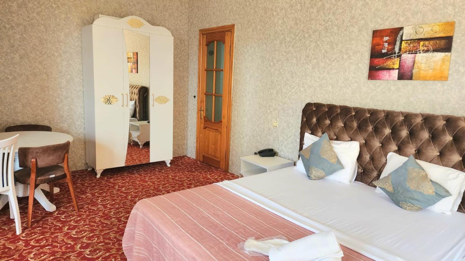 Family Soffia Hotel Old City Baku Luaran gambar